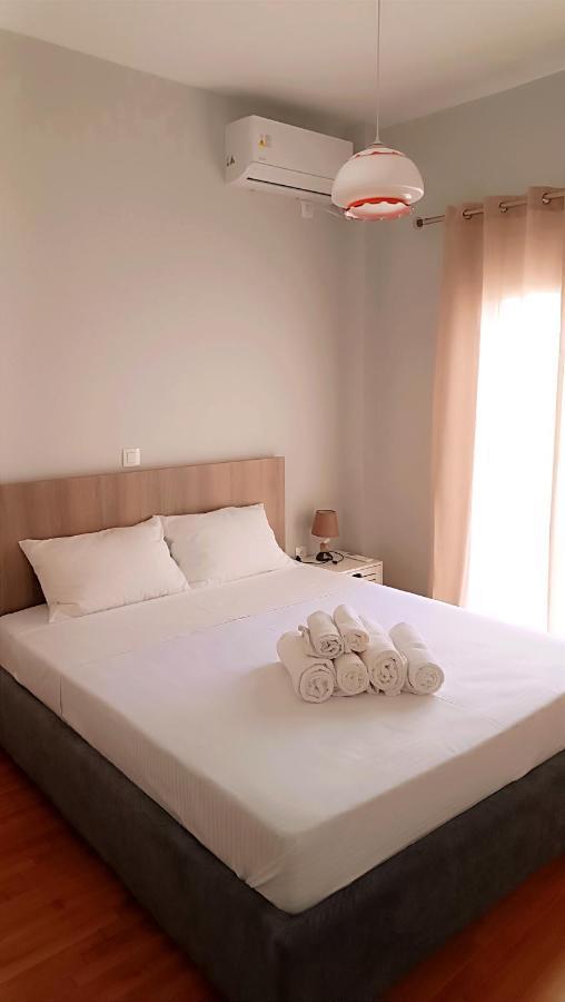 Spacious Comfortable - Gold Serenity *