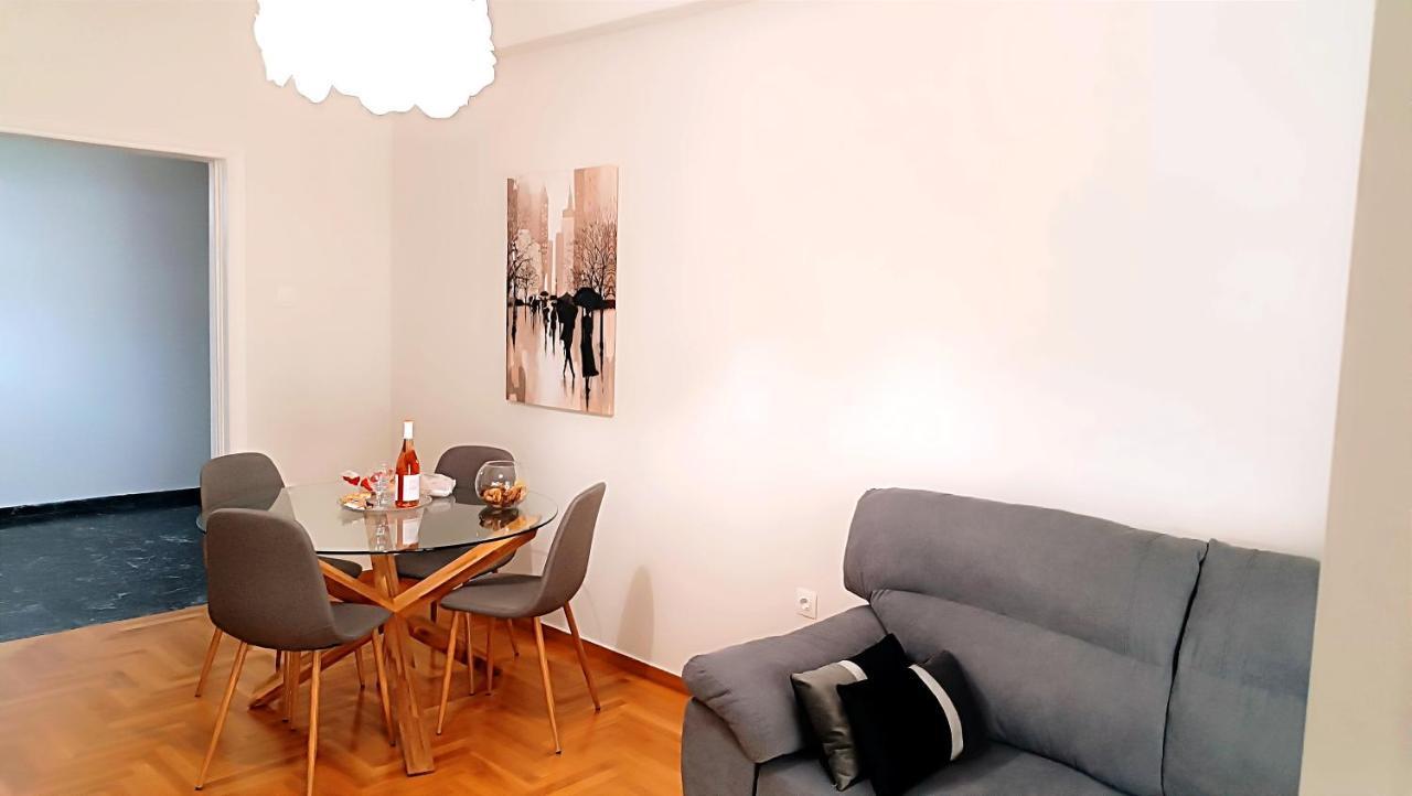 Spacious Comfortable - Gold Serenity *