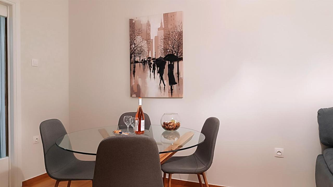 Spacious Comfortable - Gold Serenity Apartment Athens