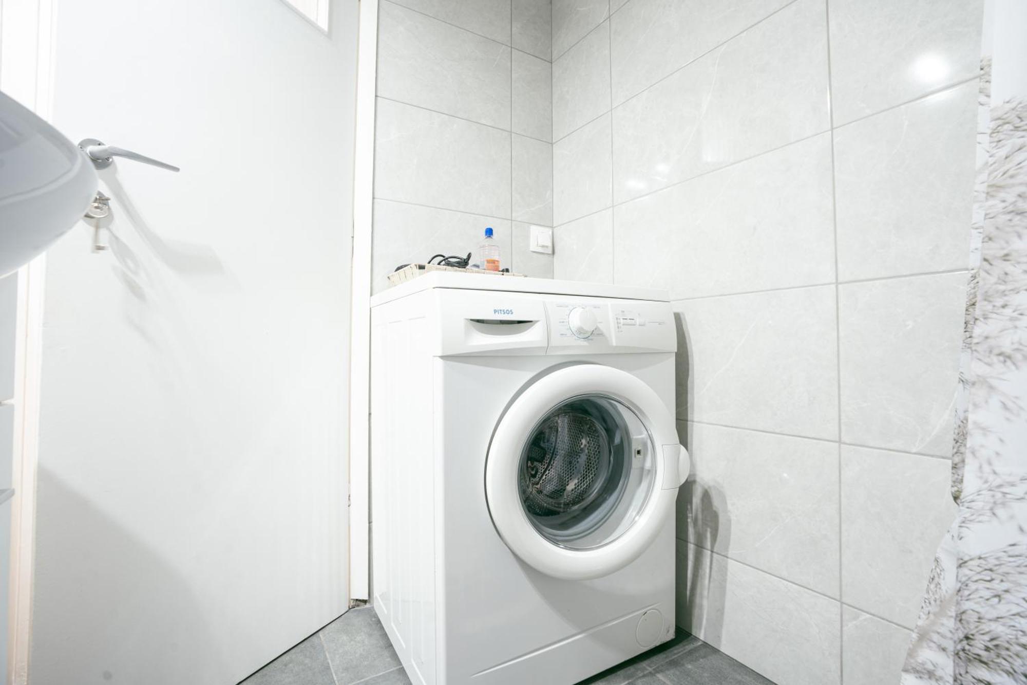 Spacious Comfortable - Gold Serenity Athens